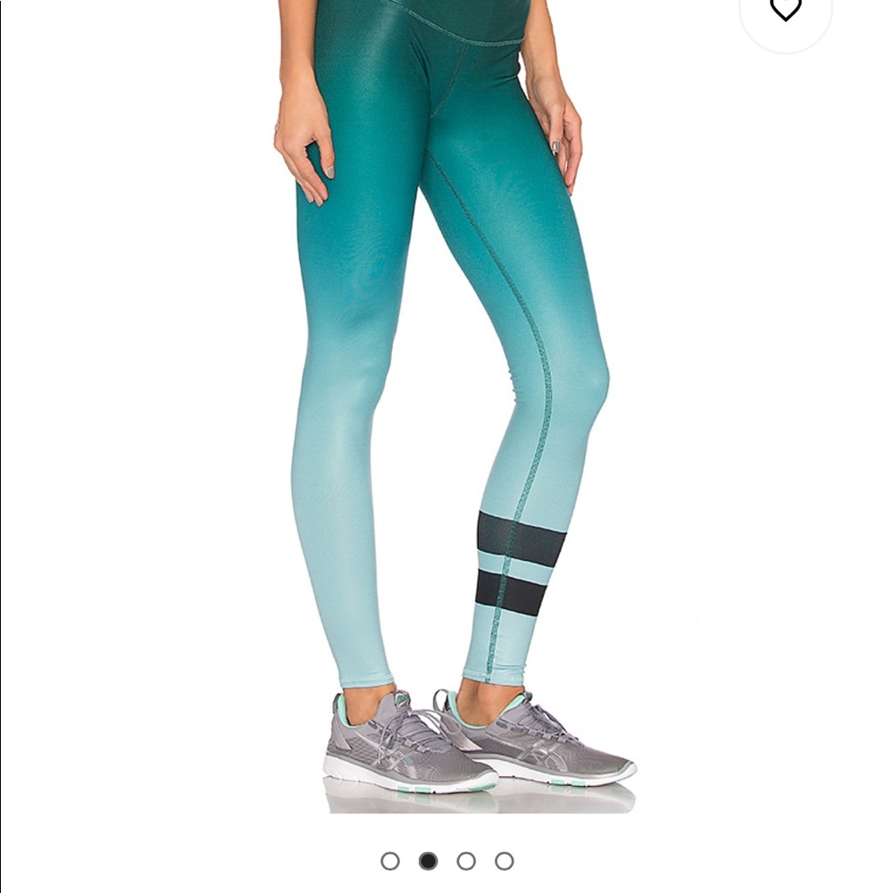 Alo Airbrush Leggings
